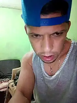 DestinedSpark23 online show from December 3, 2025, 11:36 pm