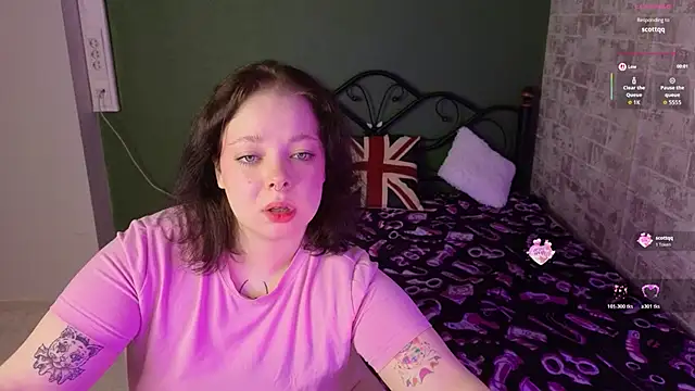 Vlada vv online show from May 14, 2026, 4:52 am