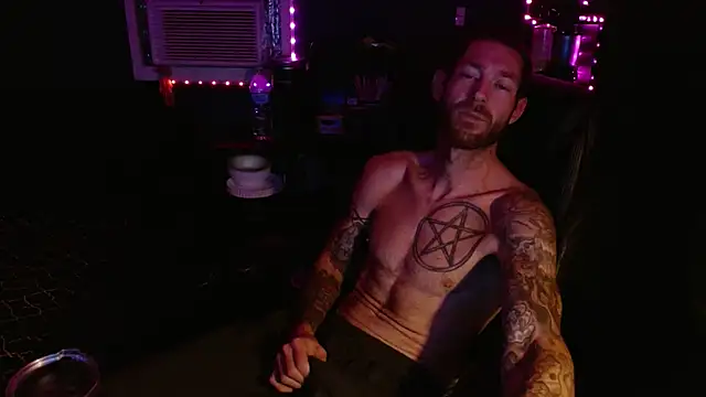 KingCole2390 online show from February 18, 2026, 7:48 am