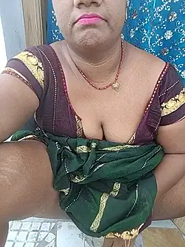 Desicouple1706 online show from December 19, 2025, 5:36 am