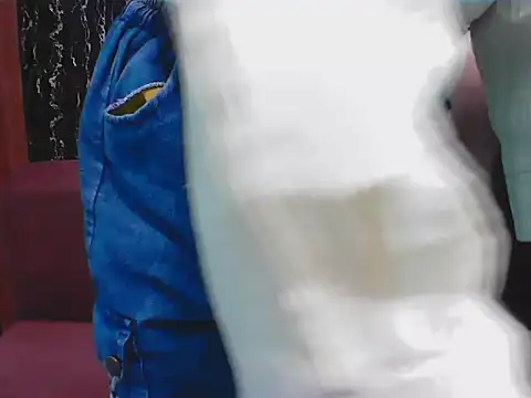 hello baby01 online show from March 22, 2026, 4:43 pm