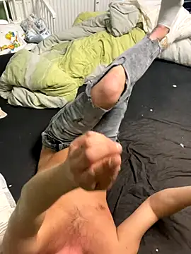 boy88fun online show from November 27, 2025, 8:49 am