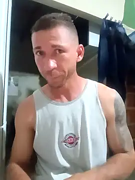 RobertoLuiz84 online show from February 6, 2026, 1:43 am