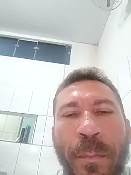 RobertoLuiz84 online show from March 11, 2026, 4:24 pm