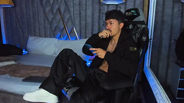 NicolaiKarav online show from February 20, 2026, 12:05 pm