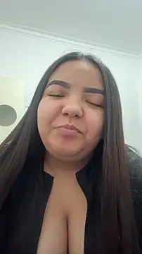 princezzc online show from December 3, 2025, 2:30 am