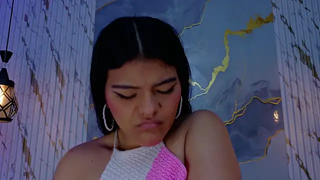 Snapshot of NIKIBUNNY chatting on February 13, 2026, 12:12 pm NIKIBUNNY online show from February 13, 2026, 12:12 pm