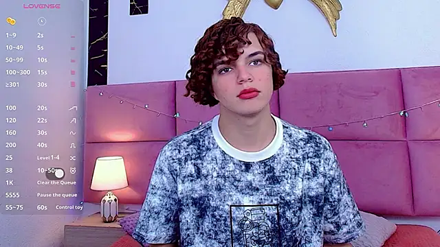 Skyee angel online show from February 6, 2026, 8:12 pm