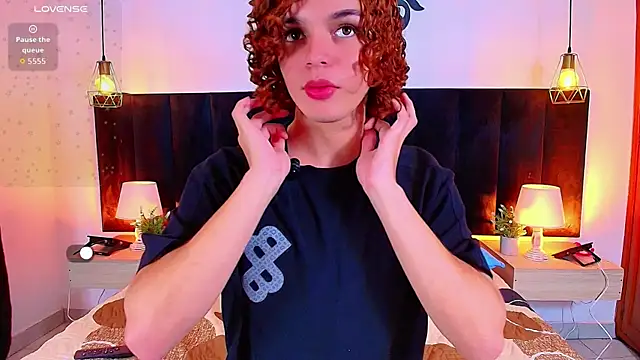 Snapshot of Skyee_angel chatting on June 29, 2026, 7:47 pm Skyee angel online show from June 29, 2026, 7:47 pm