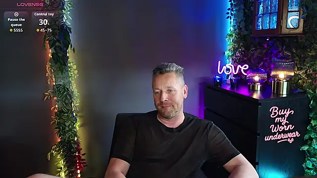 Hunter Fl online show from April 10, 2026, 4:33 pm