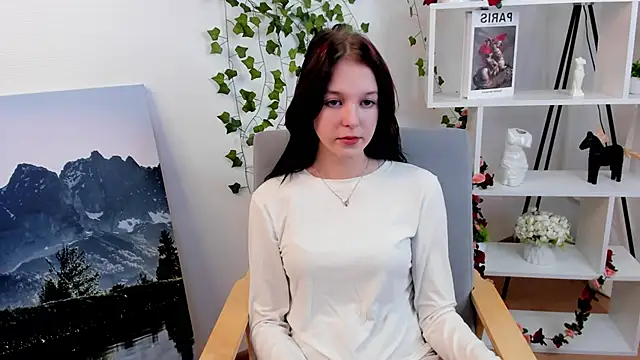 Snapshot of EnaAltomare chatting on November 22, 2025, 8:02 am EnaAltomare online show from November 22, 2025, 8:02 am