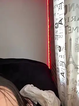 ValeryPalmer online show from December 19, 2025, 12:12 pm