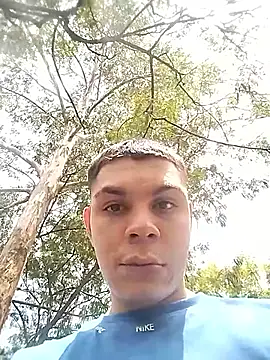 sebastianfelipe online show from May 13, 2026, 4:15 pm