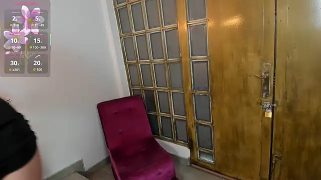 Snapshot of Mysterius_Woman chatting on November 27, 2025, 1:13 pm Mysterius Woman online show from November 27, 2025, 1:13 pm