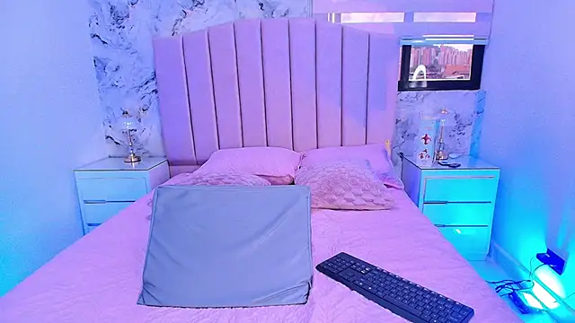 katsumi yan online show from December 3, 2025, 7:34 pm