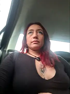 Snapshot of Eveeelyn25 chatting on February 22, 2026, 10:08 pm Eveeelyn25 online show from February 22, 2026, 10:08 pm