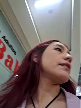 Snapshot of Eveeelyn25 chatting on March 11, 2026, 11:11 pm Eveeelyn25 online show from March 11, 2026, 11:11 pm