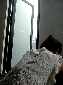 nangmo online show from April 17, 2026, 11:13 am