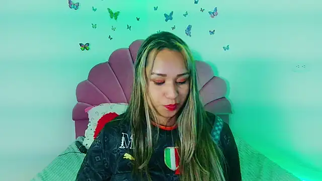 paula brausin  online show from February 17, 2026, 3:47 am