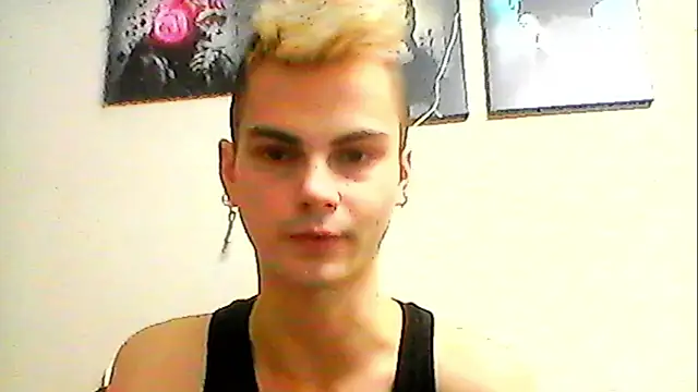 nicotinicmouse online show from November 23, 2025, 10:04 am