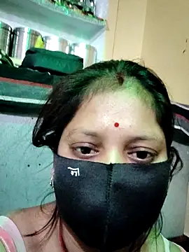 Priyanka babygirl online show from November 24, 2025, 3:45 pm