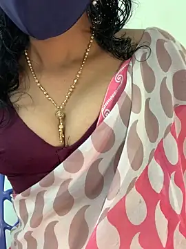 Snapshot of honeygirl6996 chatting on May 27, 2026, 7:27 am honeygirl6996 online show from May 27, 2026, 7:27 am
