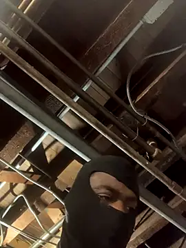 BlackWood777777 online show from November 26, 2025, 8:48 am