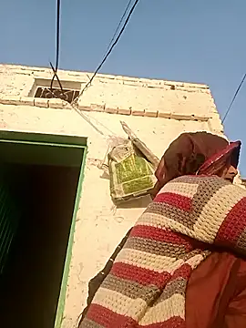 Pooja hote online show from December 17, 2025, 2:17 am