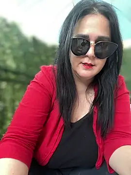 Snapshot of Mary_kansas_bbw chatting on May 13, 2026, 2:58 pm Mary kansas bbw online show from May 13, 2026, 2:58 pm