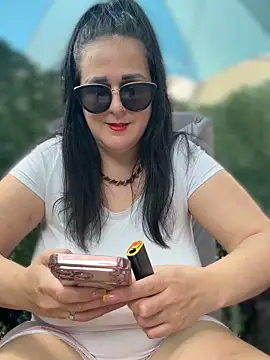 Snapshot of Mary_kansas_bbw chatting on May 23, 2026, 1:48 pm Mary kansas bbw online show from May 23, 2026, 1:48 pm