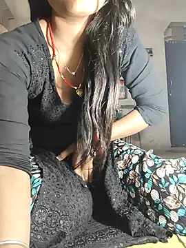 Snapshot of Dil-se-queen-321 chatting on January 18, 2026, 5:28 pm Dil-se-queen-321 online show from January 18, 2026, 5:28 pm