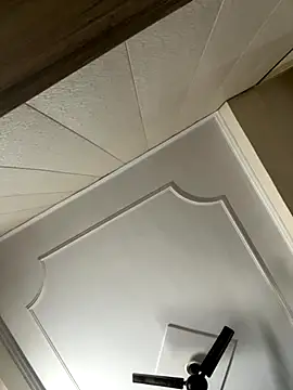 DivyaSharma999 online show from November 26, 2025, 2:01 am