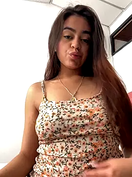 KityOlivia online show from November 23, 2025, 2:17 pm