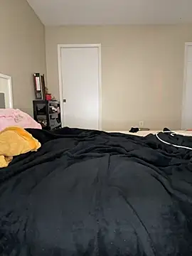 Kiki hammyy online show from February 1, 2026, 9:24 pm