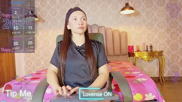 Cloe16  online show from January 14, 2026, 4:40 am