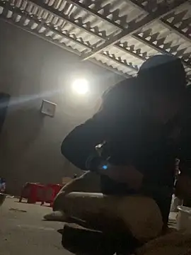 Snapshot of meganmeo chatting on February 5, 2026, 11:20 pm meganmeo online show from February 5, 2026, 11:20 pm