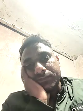 aryaaap online show from November 25, 2025, 7:14 pm