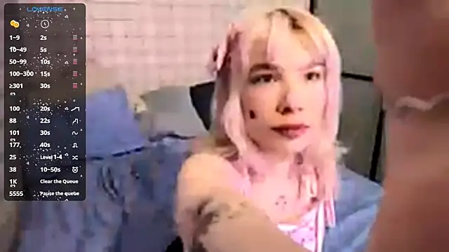 LolaDollyMur online show from January 13, 2026, 7:08 pm