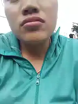 Snapshot of beny8800 chatting on November 25, 2025, 8:25 am beny8800 online show from November 25, 2025, 8:25 am