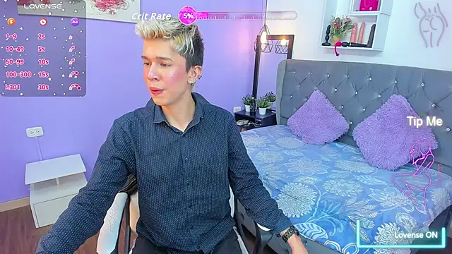 Juaan Diick online show from December 1, 2025, 5:51 pm