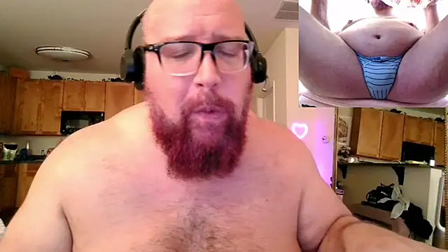 BigBearforCuddles online show from April 23, 2026, 11:18 pm