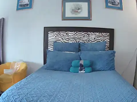 SexyCurves9 online show from December 3, 2025, 7:16 am