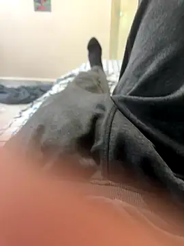 EduLpez online show from November 25, 2025, 5:57 pm