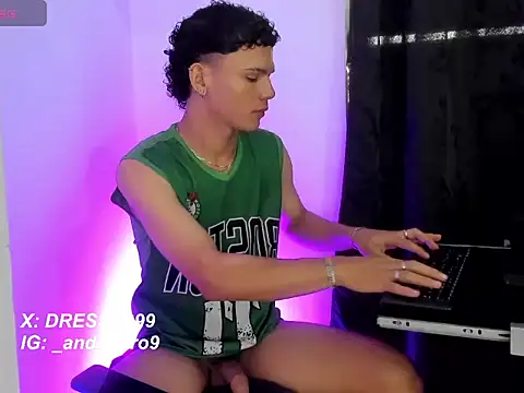 Snapshot of secret_justin7 chatting on November 30, 2025, 1:48 pm secret justin7 online show from November 30, 2025, 1:48 pm