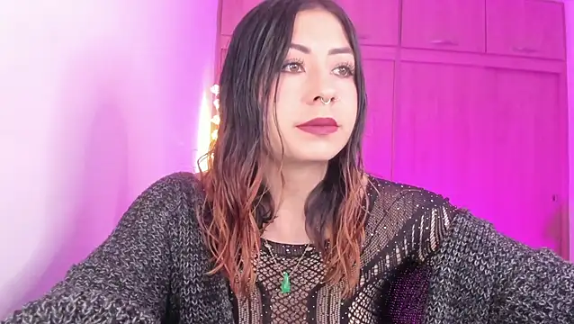 MaddieHunter online show from June 6, 2026, 3:28 pm