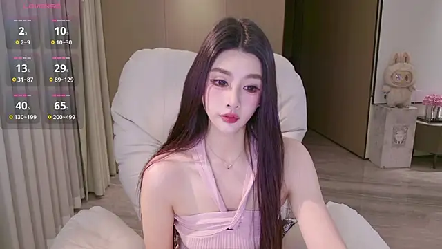 LULUbbaby 520 online show from December 15, 2025, 3:49 pm