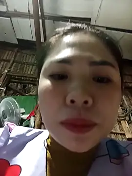 Lin-kute98 online show from April 4, 2026, 10:40 pm