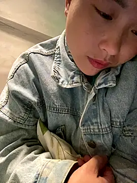 Ngoclan02 online show from November 28, 2025, 6:05 am