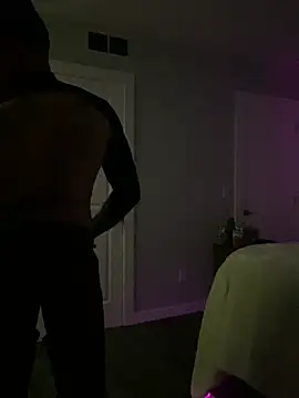 Snapshot of JSizzle13 chatting on March 1, 2026, 4:47 am JSizzle13 online show from March 1, 2026, 4:47 am