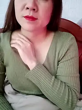 Lily-ross22 online show from February 14, 2026, 4:04 pm